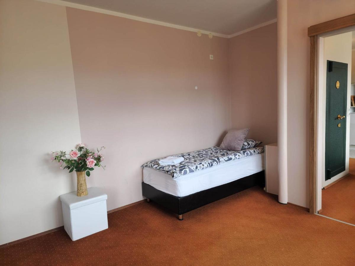Kiljan Apartments & Rooms Blonduos Ngoại thất bức ảnh