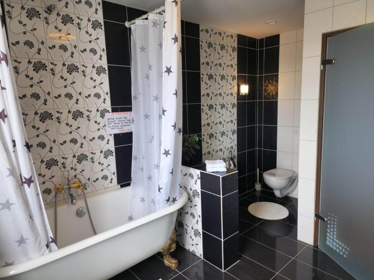Kiljan Apartments & Rooms Blonduos Ngoại thất bức ảnh