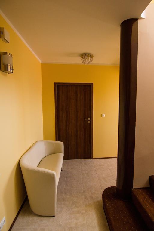 Kiljan Apartments & Rooms Blonduos Ngoại thất bức ảnh